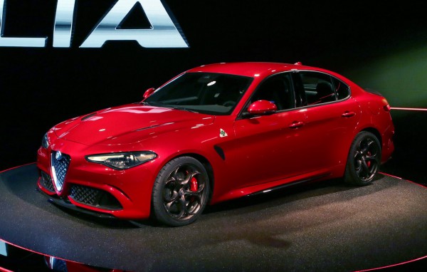Новый седан Alfa Romeo's Giulia