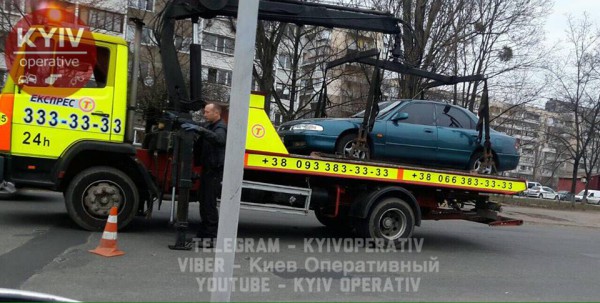 Автомобиль был эвакуирован.