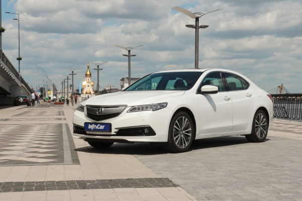 Новая Acura TLX