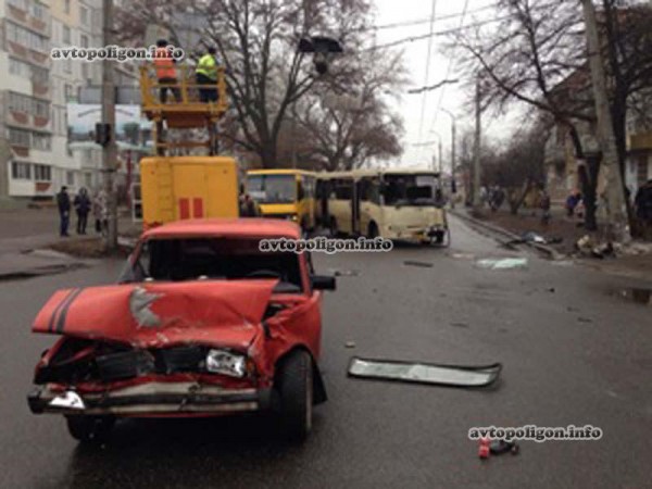 Место аварии в Черкассах