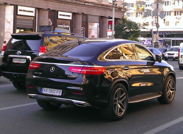Mercedes GLE в Киеве
