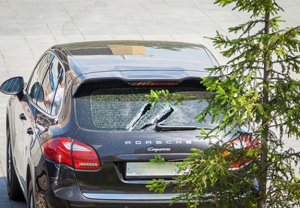 Разбитый Porsche Cayenne