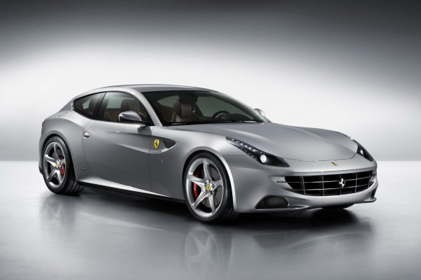 Ferrari FF