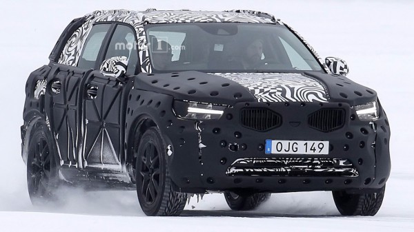 Volvo XC40