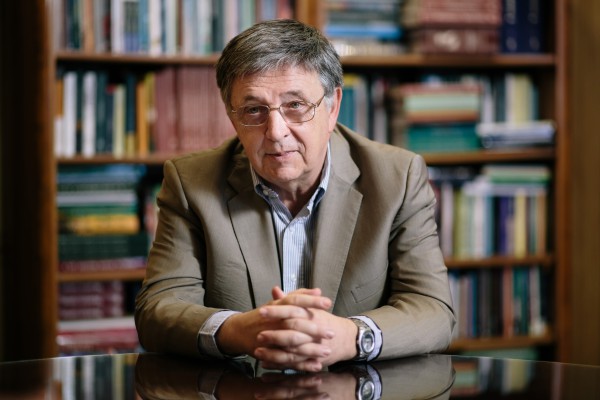 Ласло Ловас