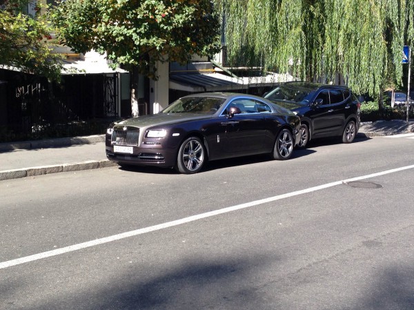 Очередной Rolls-Royce в Киеве