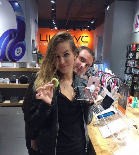 Старт продаж iPhone 6S в Украине