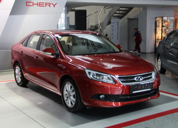 Chery M16 (Arrizo 7)