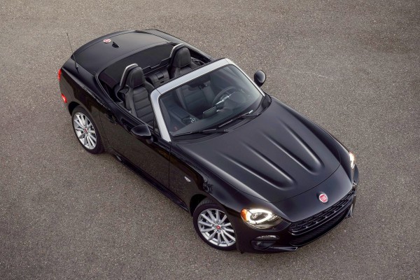 Fiat показал в Лос-Анджелесе свой новый родстер
