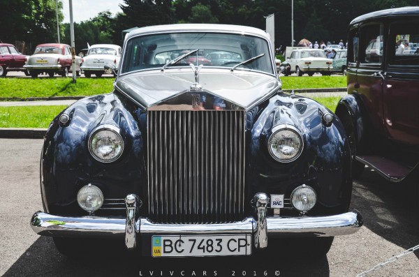 Раритетный Rolls-Royce во Львове