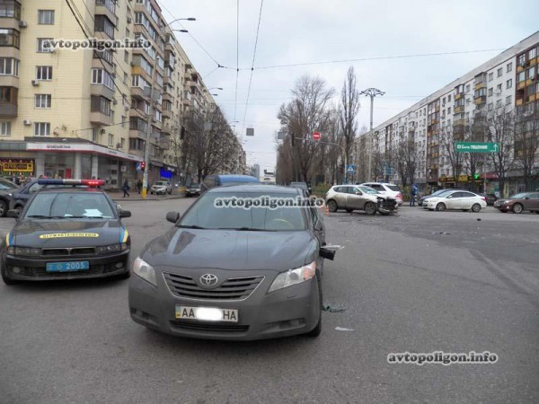 Авария на Леси Украинки