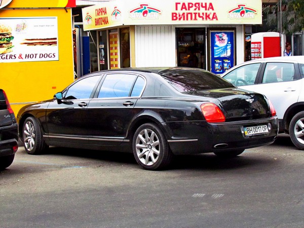 ДТП совершил этот Continental Flying Spur