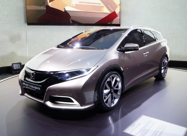 Honda Civic Tourer Concept