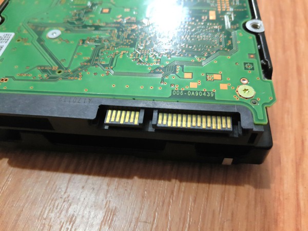 Контакты HDD WD Red