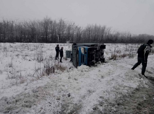 Автозак с заключенными попал в ДТП