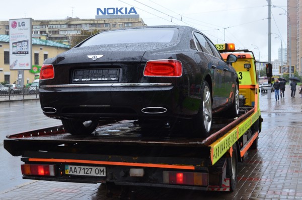 Первый Bentley Continental Flying Spur 2013 года в Киеве