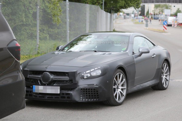 Родстер SL63 AMG