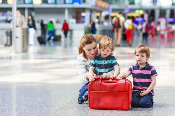Как подобрать детский гардероб для поездки за границу