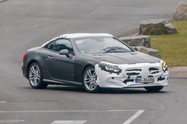 Обновленный Mercedes-Benz SL