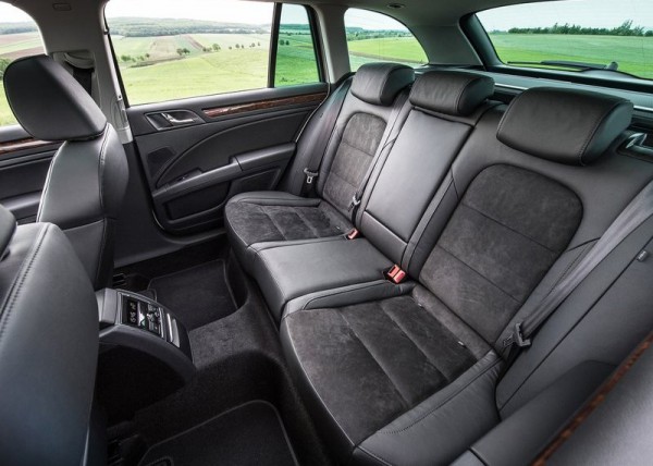 Skoda Superb Combi FL