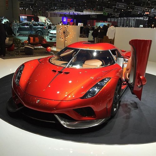 Новые суперкар от Koenigsegg