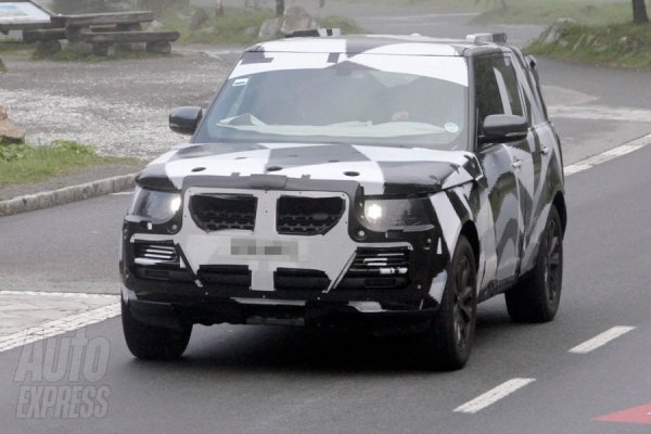 Прототип нового Range Rover в камуфляже