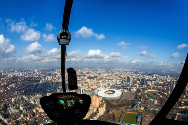 Компания Heliclub предлагает посмотреть на Киев с высоты птичьего полета