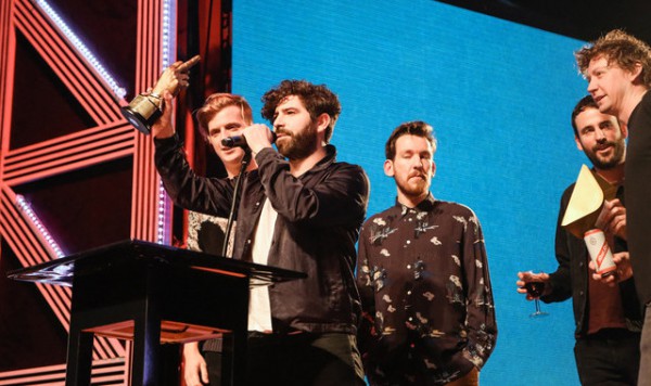 Foals на церемонии NME Awards 2016