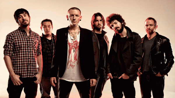 Солист группы Linkin Park ушел из жизни в возрасте 41 года.