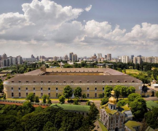Мыстецкий арсенал