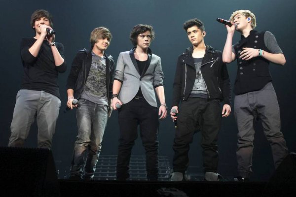 Юные One Direction стали первыми британцами, попавшими на 1 место в США