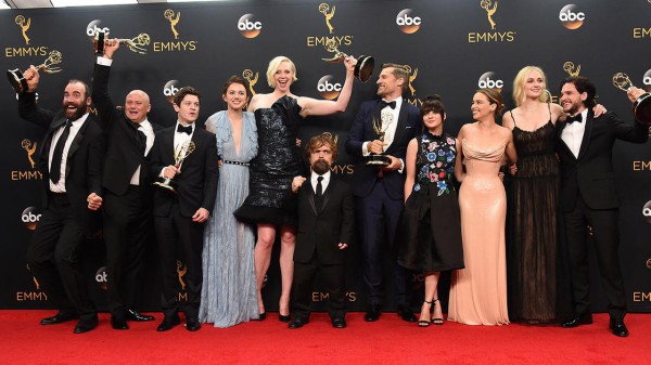 Сериал Игра престолов унес домой пять статуэток Эмми