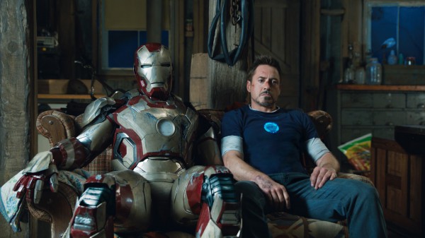 Третья часть Железного человека, снятая по комиксам Marvel - один из лучших фильмов этого года.