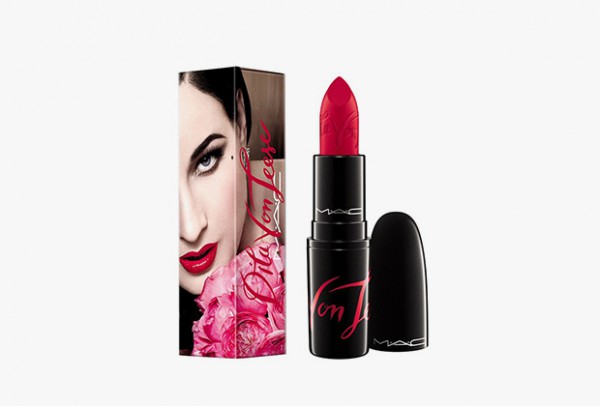 Цена помады – $18