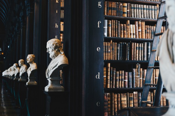 23 апреля отмечают День книги