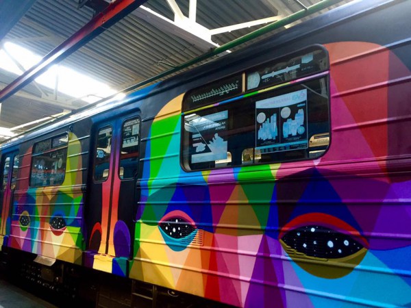 Новый красочный состав киевского метрополитена
