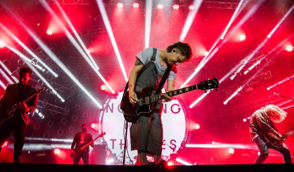 Nothing But Thieves