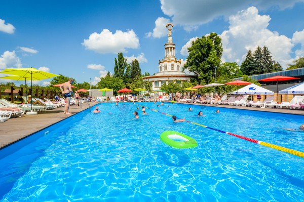 Бассейн на ВДНХ