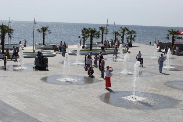 В Одессе открыли новую набережную на Ланжероне