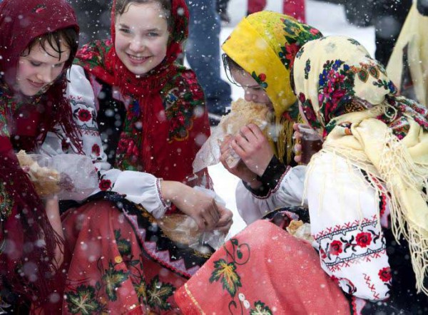Мсленица 2013 богата на блины и веселые забавы