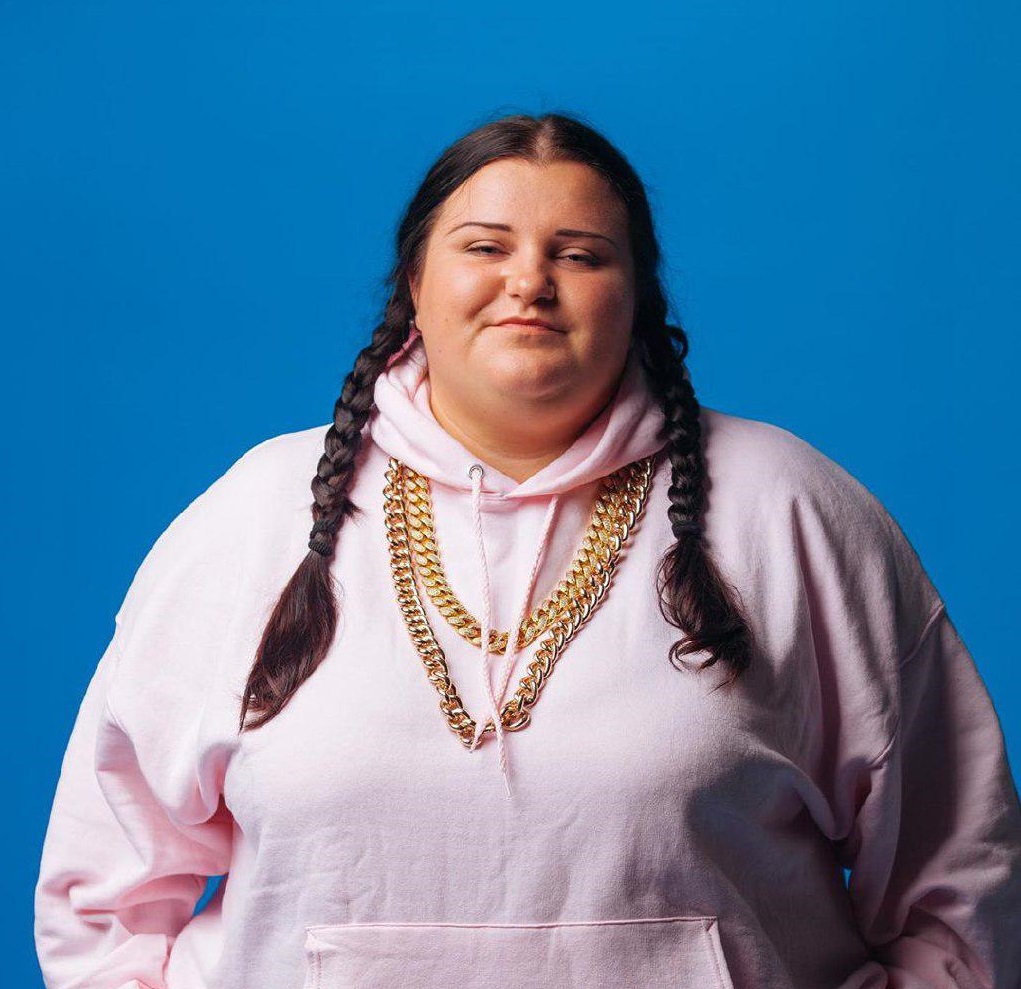 Alyona Alyona - В Хаті Ма