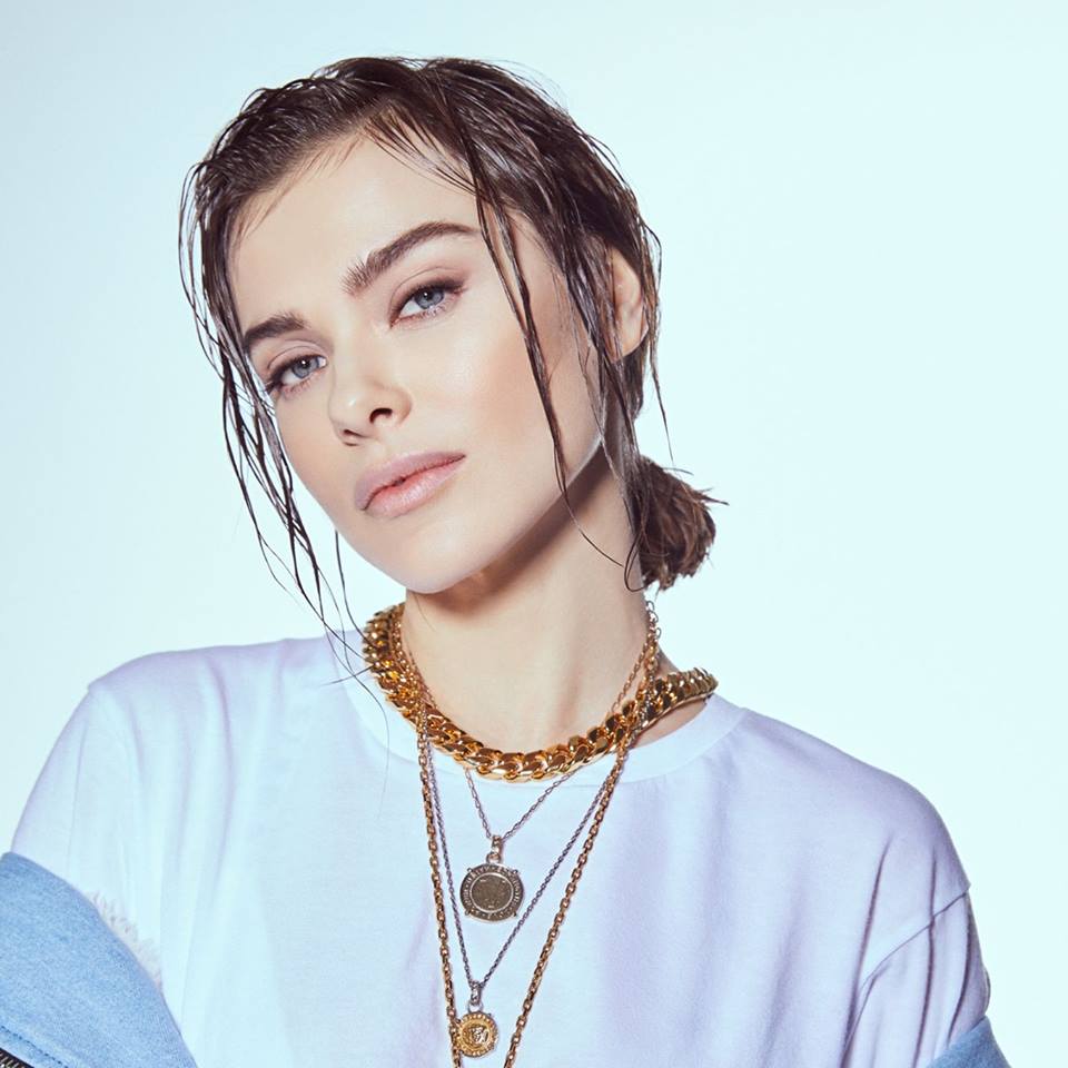 Елена Темникова выступит в Киеве