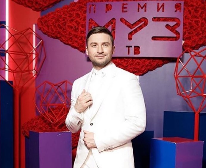 Лазарев отреагировал на новость про скандал с Лободой