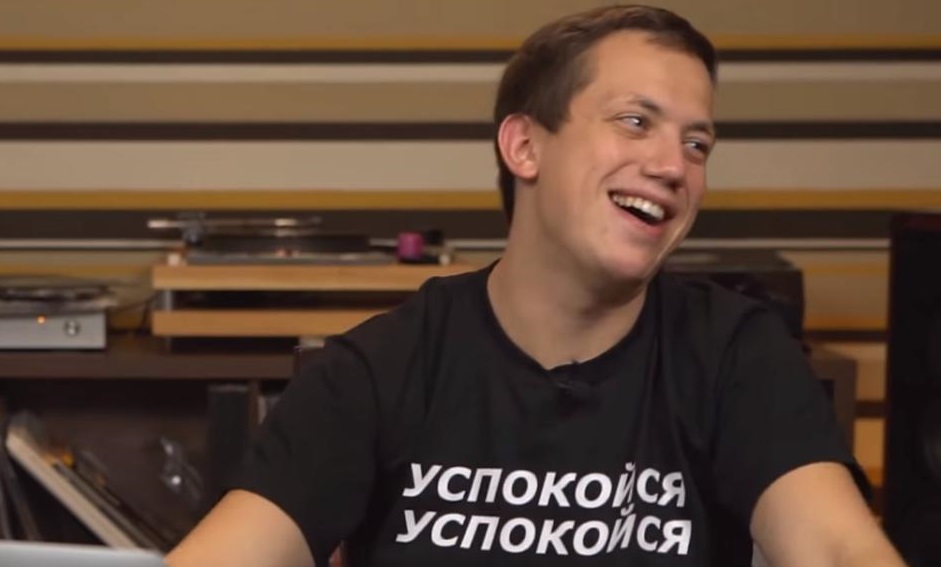 Дурнев смотрит сторис