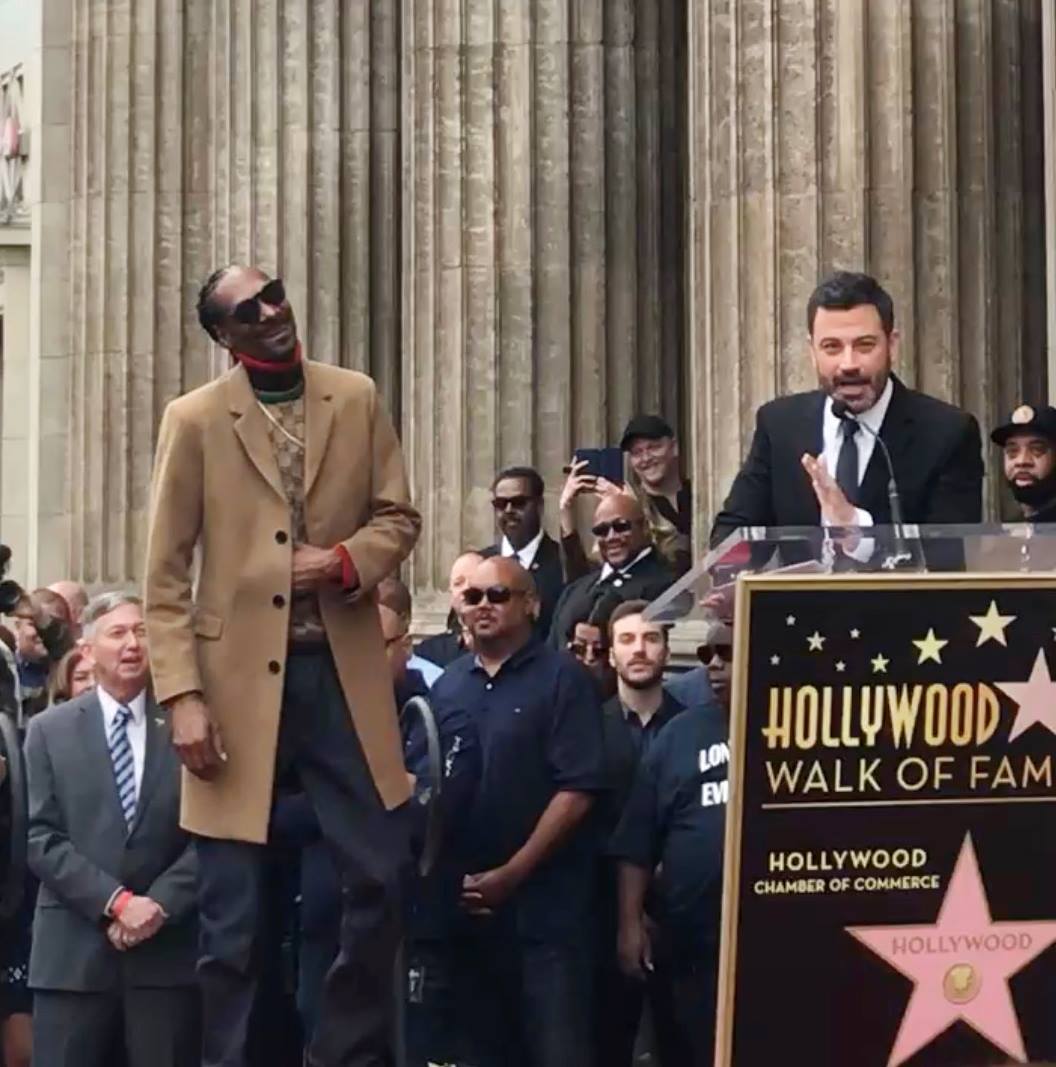 Именем Snoop Dogg назвали звезду на Аллее славы
