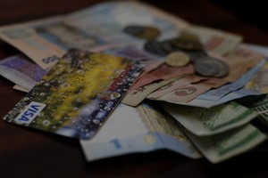 ZN.UA составил топ-12 рисков для украинской экономики в 2012 году