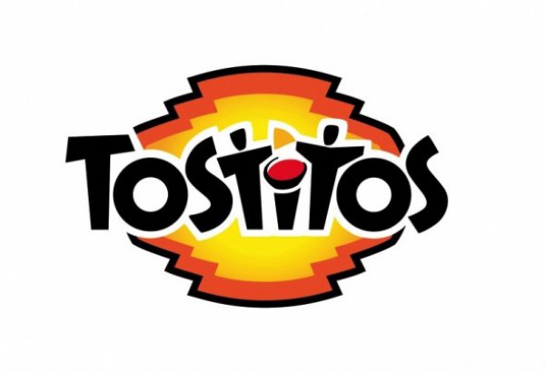 Чипсы Tostitos спрятали в своем логотипе двух человечков, которые делятся чипсами и макают их в соус.