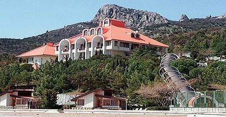 Горбачевская дача в Крыму теперь стала южной резиденцией Януковича