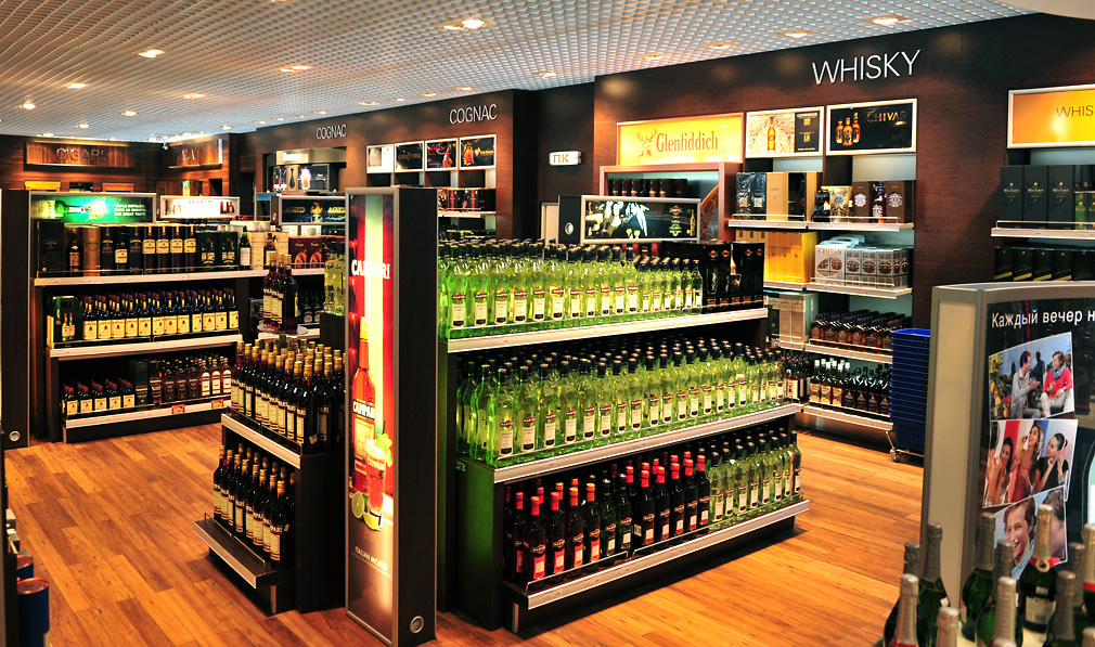 Duty free в Борисполе. Виски есть, клиентов нет
