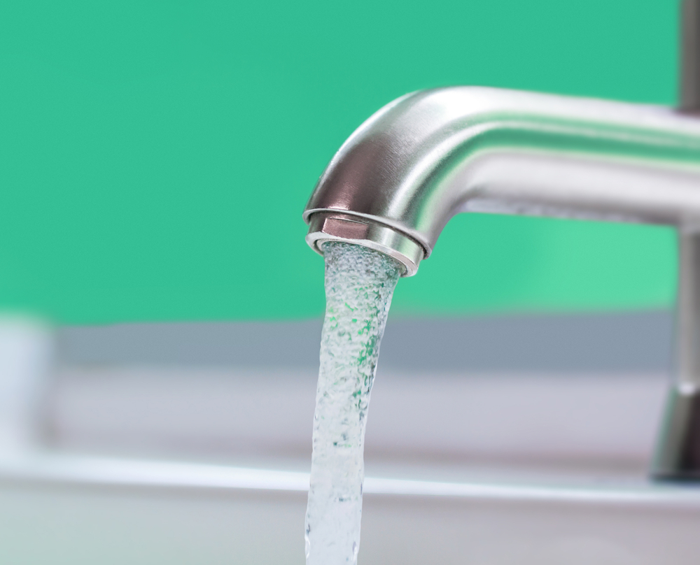 Вода в некоторых регионах стала дороже